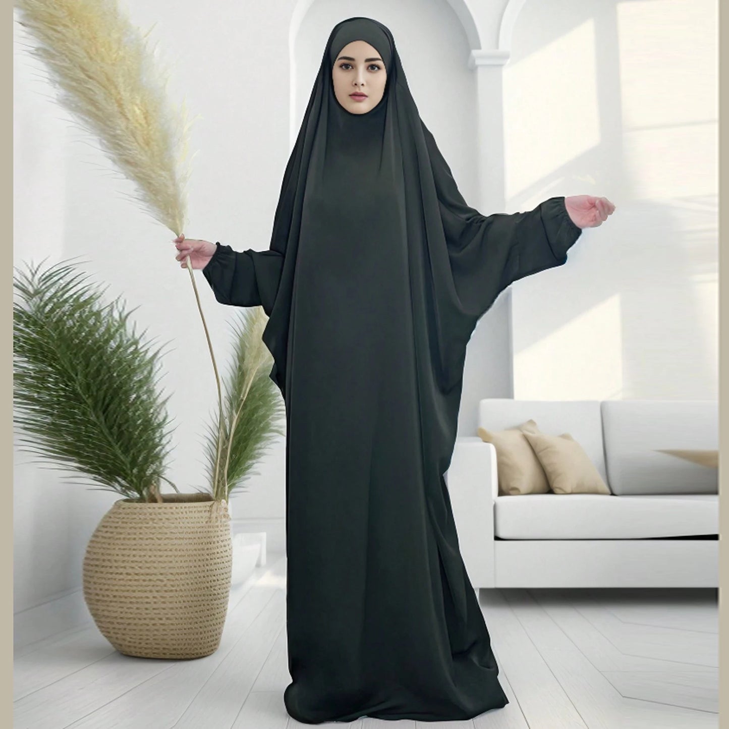 Women's Traditional Arabian Batwing Sleeve Abaya